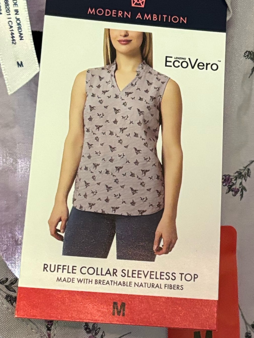 🚨$10🚨* 2/$30 Ruffle Collar Sleeveless Floral Top, blouse purple floral - Picture 2 of 10